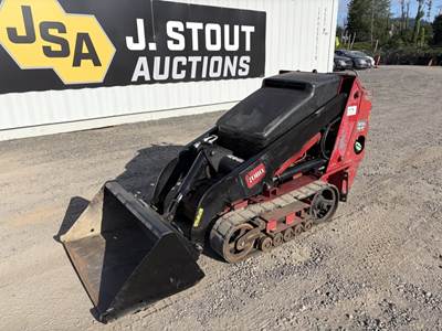 Toro Dingo TX-525NT Walk Behind Skidsteer Loader