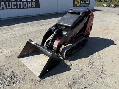 Toro Dingo TX-420 Walk Behind Skidsteer Loader