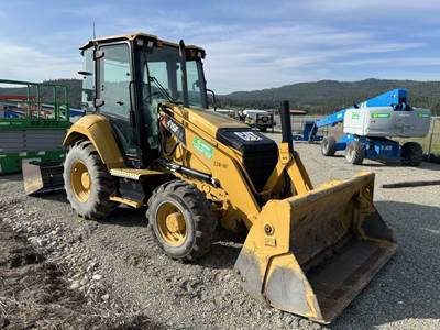 Caterpillar 415F2IL Skip Loader