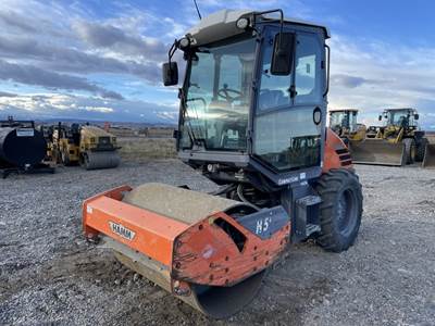 2015 Hamm H5i Vibratory Roller