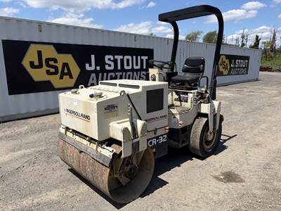Ingersoll-Rand CR-32 Tandem Vibratory Roller