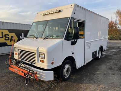 2015 Freightliner MT45 Step Van