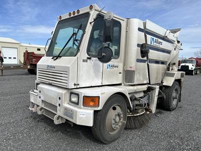 2015 Tymco 500X Sweeper Truck