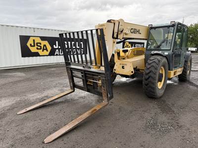 2010 Gehl DL11-44 Telescopic Forklift