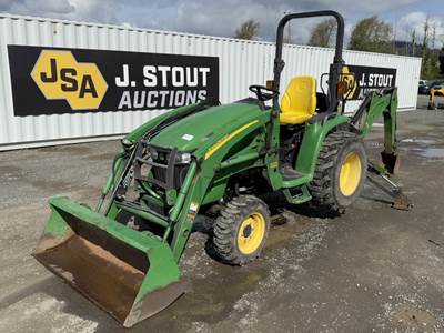 2013 John Deere 3320 Compact Utility Tractor