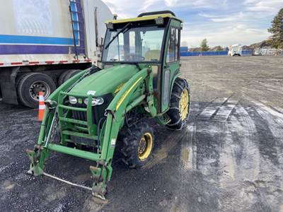 John Deere 3720 Compact Tractor