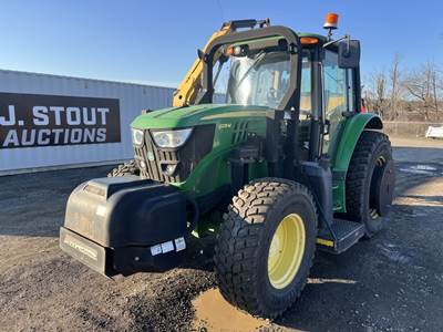 2015 John Deere 6125M Utility Tractor