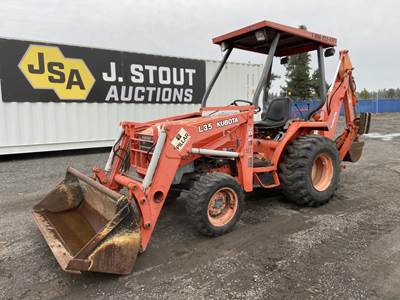 2003 Kubota L35 4WD Utility Tractor