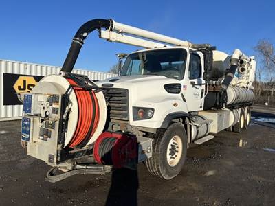 2013 Freightliner 114SD Vacuum Truck
