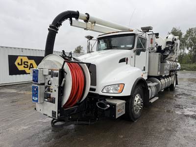2015 Kenworth T440 Vactor 2100 Vacuum Truck
