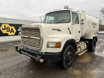 1995 Ford L9000 S/A Water Truck