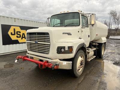 1995 Ford L9000 S/A Water Truck