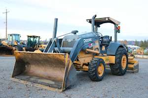 2012 John Deere 210K Skip Loader