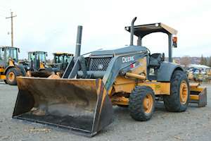 2012 John Deere 210LJ Skip Loader