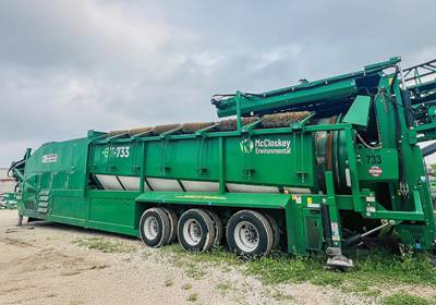 McCloskey 733RE Screening Plant