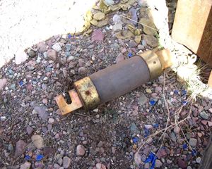 600 amp fuses Part / Attachment