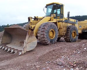 Komatsu WA500 Loader