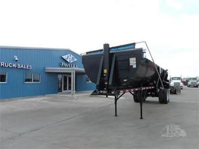 DURA HAUL 34 ft Half Round End Dump Trailer - Tandem Axle, Steel, Center Point