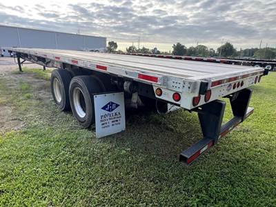 UTILITY 53x102 Combination Flatbed Trailer - Air Ride, Sliding Axle