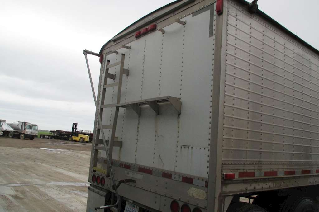1997 Wilson Grain Hopper Hopper / Grain Trailer For Sale Robstown, TX