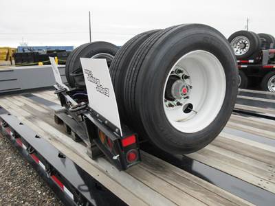 Eager Beaver Flip Axle Lowboy Trailer