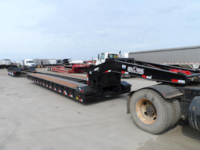 GLOBE 55 TON EXTENDABLE W/ HYDRAULIC FLIP AXLE Lowboy Trailer
