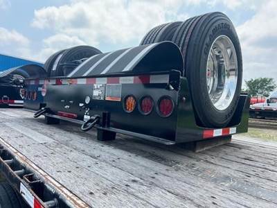 Globe 10 TON MANUAL FLIP AXLE Lowboy Trailer