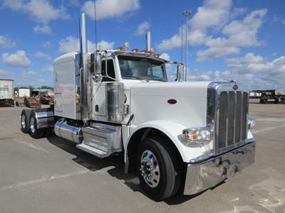 Peterbilt 389 Sleeper Semi Truck - 63" Flat Top Sleeper, Paccar 510HP, 13 Speed Ultrashift Amt
