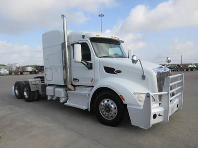 Peterbilt 579 Sleeper Semi Truck - 72" Mid Roof Sleeper, Cummins 500HP, 18 Speed Manual