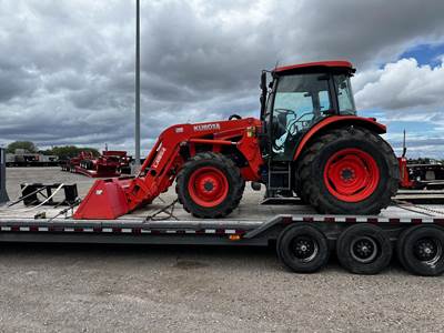 Kubota M5-111HDC-1 Tractor