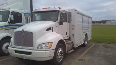 Kenworth T270 Beverage Truck - Paccar, Automatic