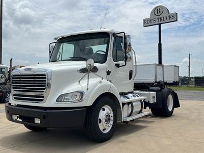 Freightliner M2 106 Single Axle Day Cab Truck - Cummins, Automatic