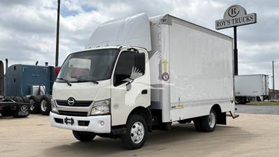 Hino 195 Box Truck - Automatic