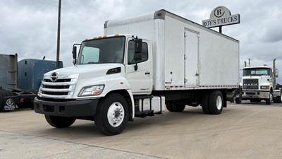 Hino 268 24 ft Box Truck - Automatic