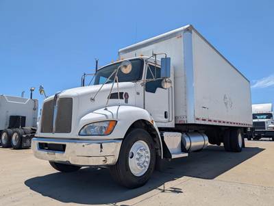 Kenworth T270 26 ft Box Truck - 260HP, Automatic