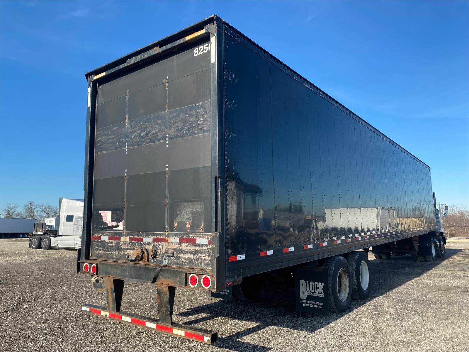 2008 Hyundai 53 ft Dry Van Trailer Swing Door, Air Ride For Sale
