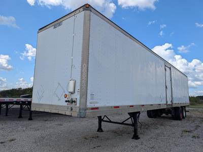 Trailmobile 48 ft Dry Van Trailer - Roll up Door, Air Ride, Sliding Axle