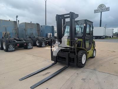 Clark CMP40D Pneumatic Tire Forklift
