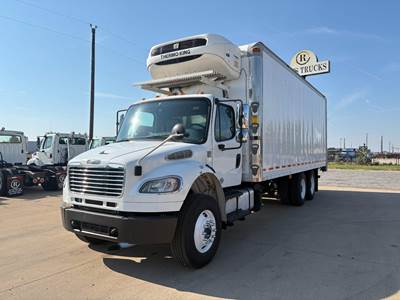 Freightliner M2 106 24 ft Refrigerated Truck - 6 Speed Automatic, Thermo King, Liftgate