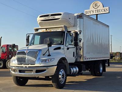 International DuraStar 4300 Refrigerated Truck - Automatic, Thermo King