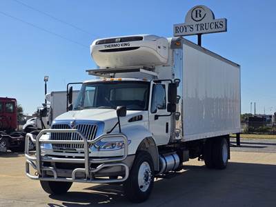 International DuraStar 4300 Refrigerated Truck - Automatic, Thermo King