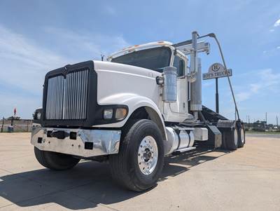 International Paystar 5900 Roll Off Truck - Caterpillar, 475HP, 8Ll Manual