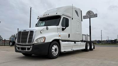Freightliner Cascadia 125 Sleeper Semi Truck - Raised Roof Sleeper, Detroit, 10 Speed Manual