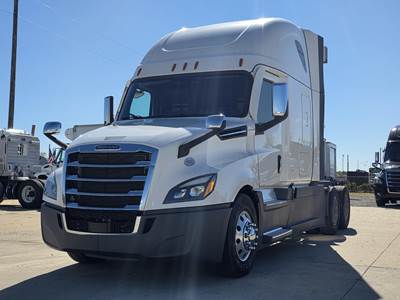 Freightliner Cascadia 126 Sleeper Semi Truck - Raised Roof Sleeper, Detroit, Automatic