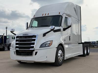 Freightliner Cascadia 126 Sleeper Semi Truck - Raised Roof Sleeper, Detroit, Automatic