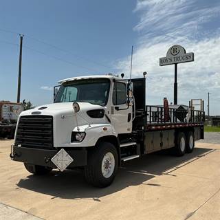 Freightliner 114SD Tandem Axle Stake Bed Truck - Manual