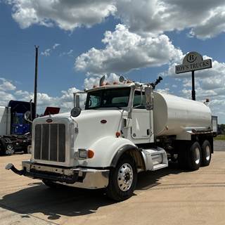 Peterbilt 367 4000 Gallon Water Truck - Cummins 500HP, 13 Speed Automatic