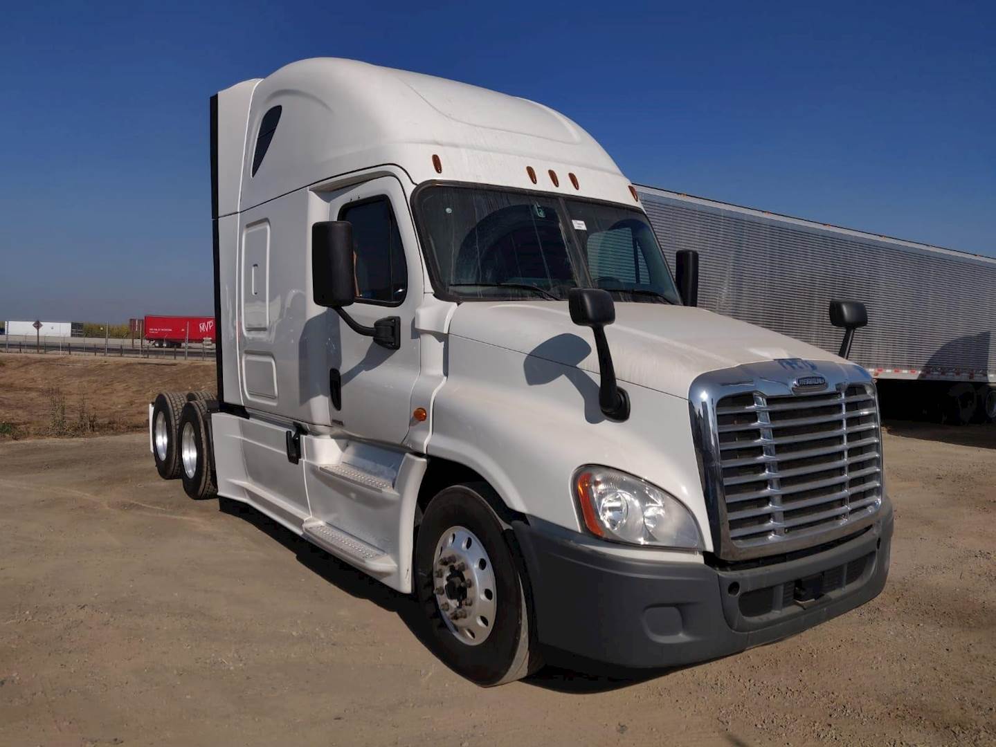 17 Freightliner Cascadia 125 Evolution Sleeper Semi Truck 72 Raised Roof Sleeper Detroit 505hp 10 Speed Manual For Sale 428 697 Miles Selma Ca Mylittlesalesman Com