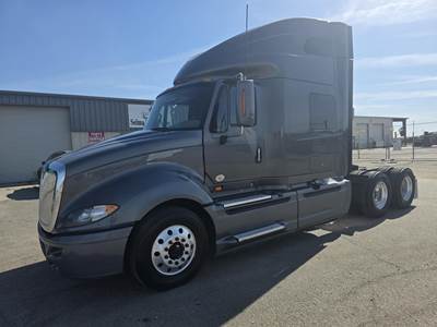 International LT Sleeper Semi Truck - Raised Roof Sleeper, Cummins, Automatic