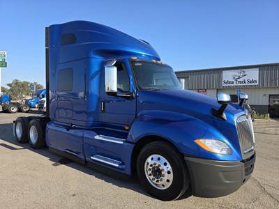 International LT Sleeper Semi Truck - Raised Roof Sleeper, Cummins, Automatic